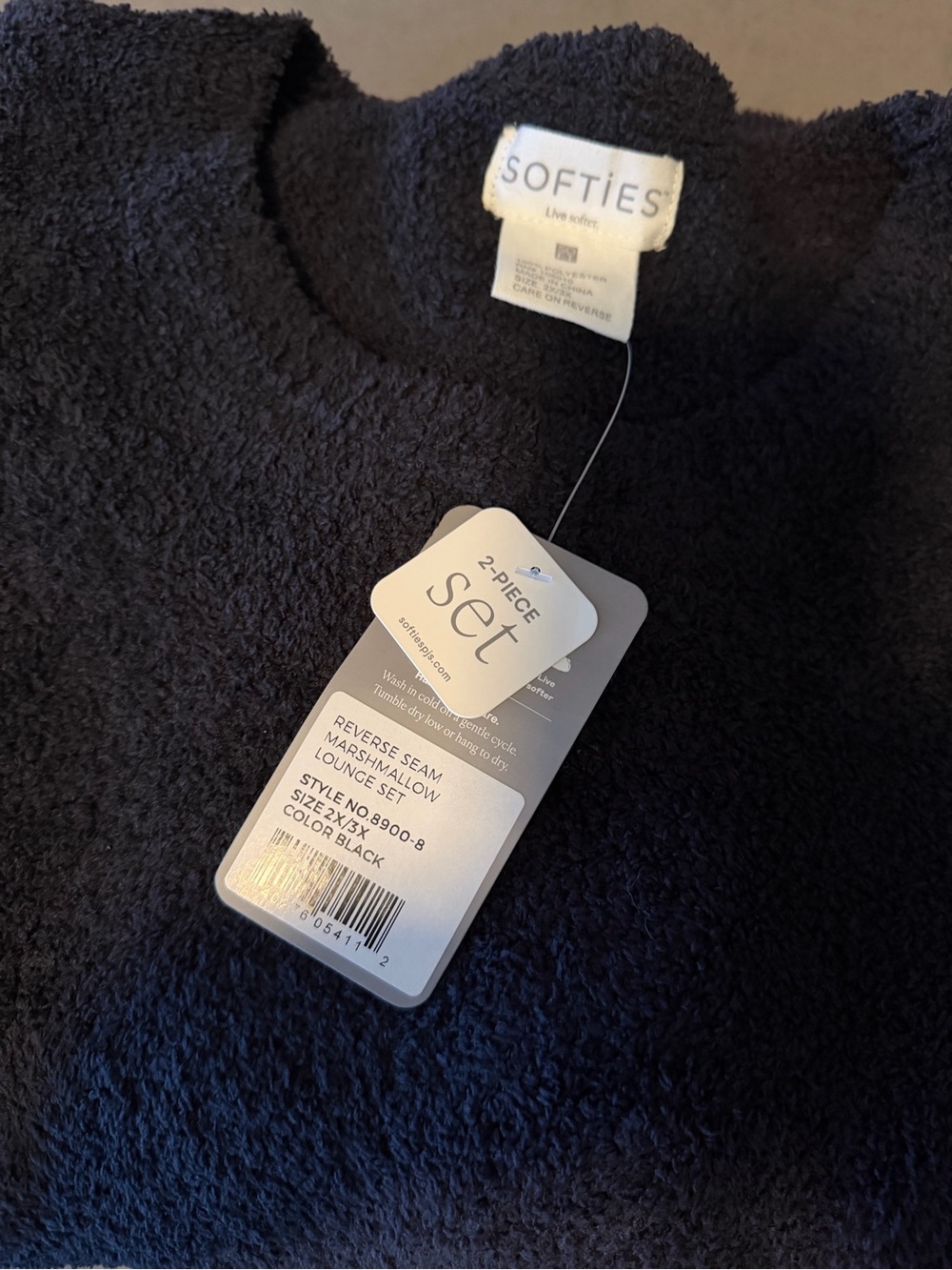 Softies Women's Black Reversible Seamed Marshmallow Lounge Pajama Set